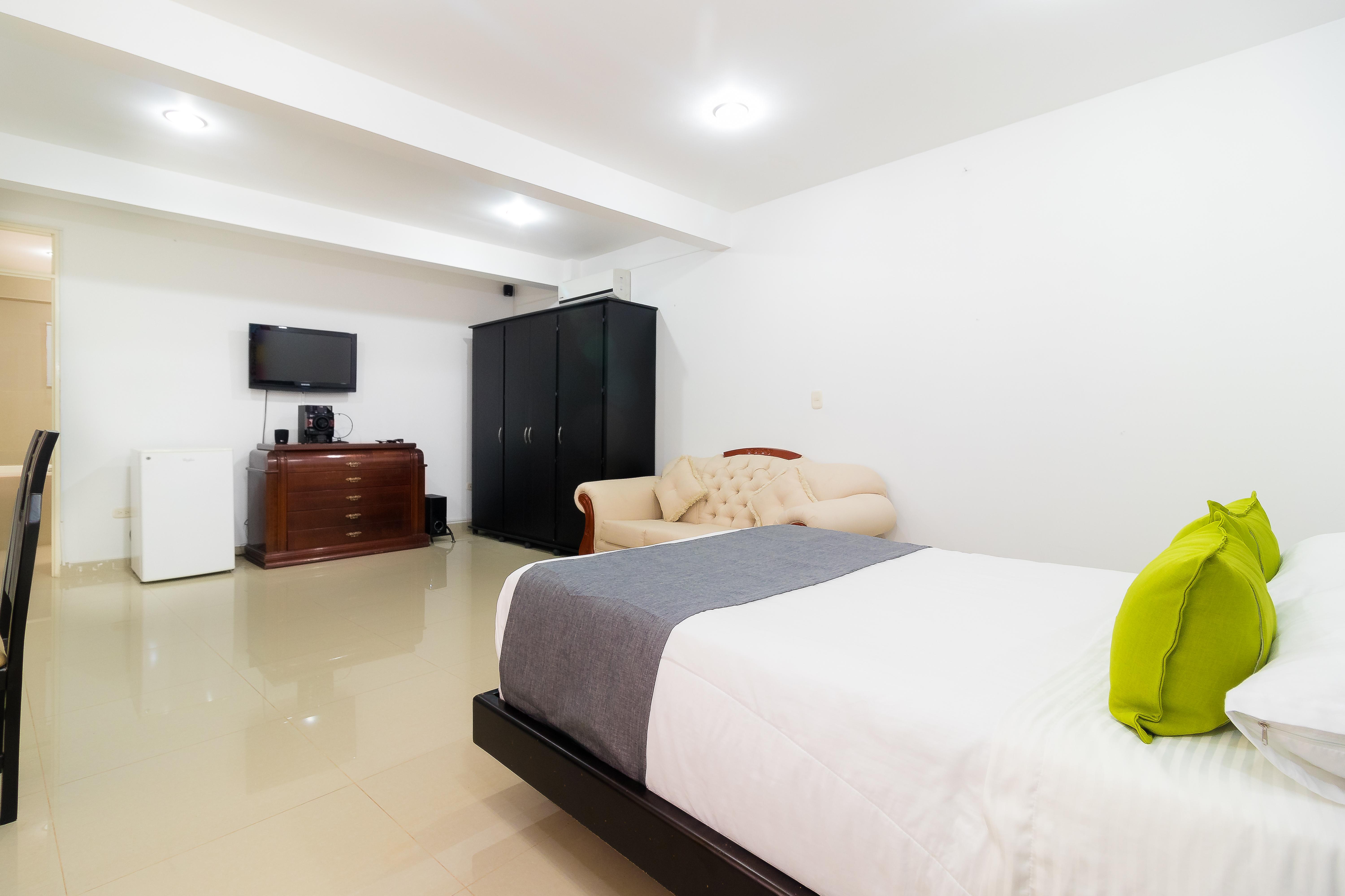 Hotel Ayenda 1132 Copiclub Ibagué Esterno foto